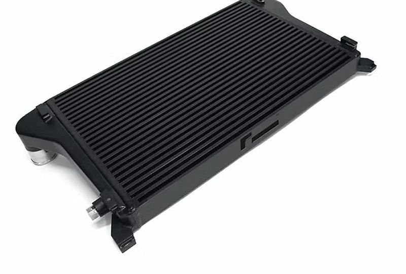 INTERCOOLER RACINGLINE PERFORMANCE PARA GOLF 7 GTI / R / LEON 3 CUPRA / S3 8V / TT 8S 2.0 TFSI MQB