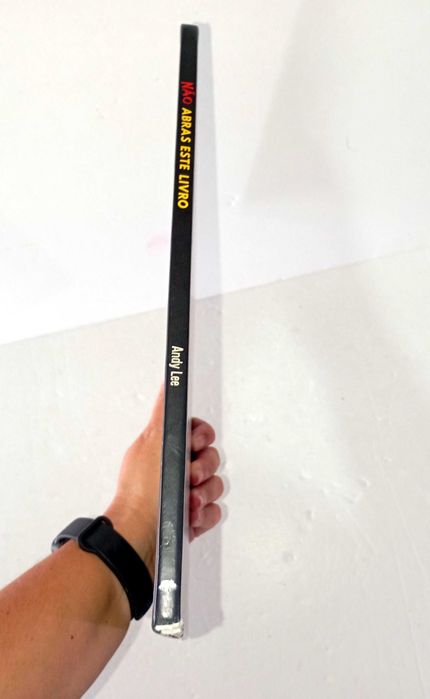 Não Abras este Livro - Jacarandá