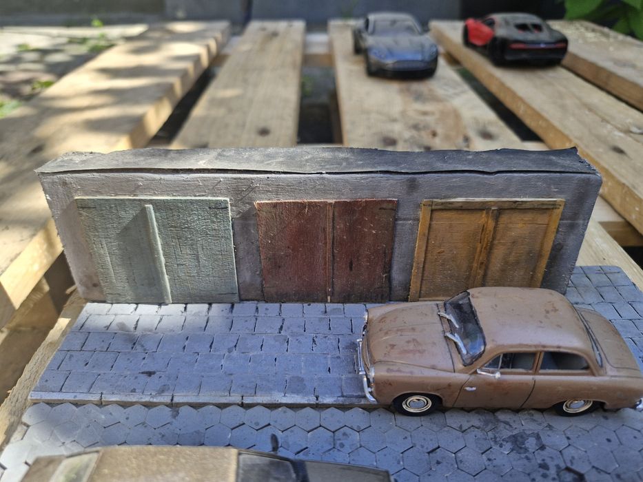 Podstawka pod modele garaże blokowisko 1:43 diorama PRL