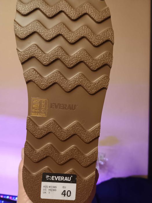 Нові оригінальні уггі EverAu