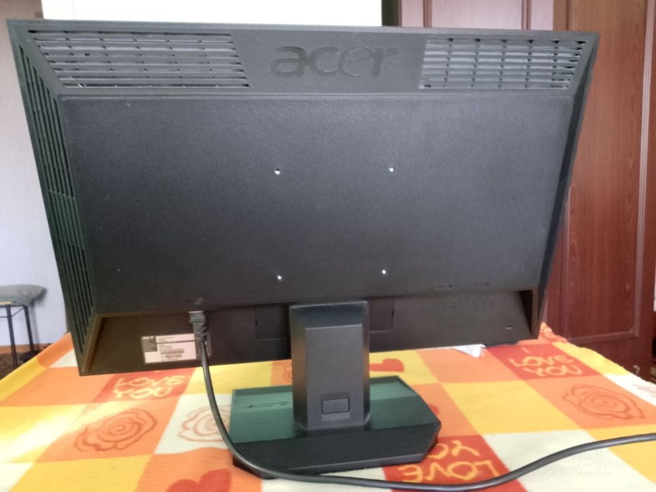 Монітор Acer 22" W LCD ( V223 W)