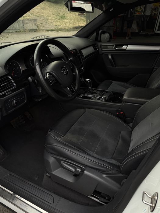 Продам автомобіль Volksvagen Touareg