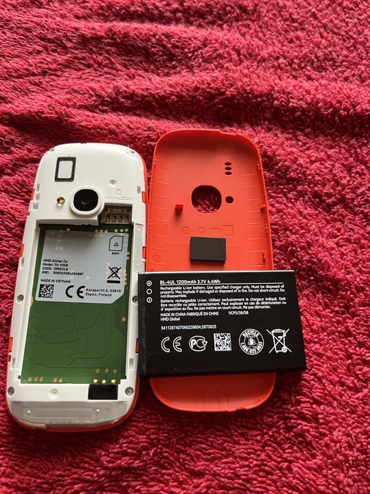 Продам Nokia 3310