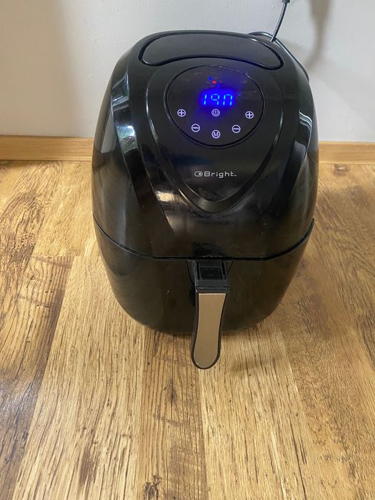 Frytkownica beztłuszczowa Bright