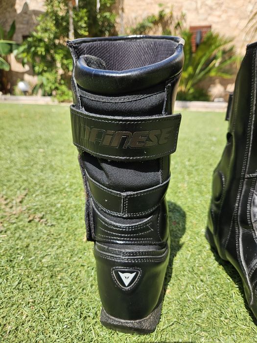 Botas Dainese n44 pouco usadas
