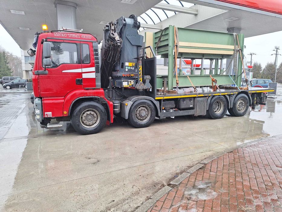 Relokacja maszyn, transport, usługi HDS.