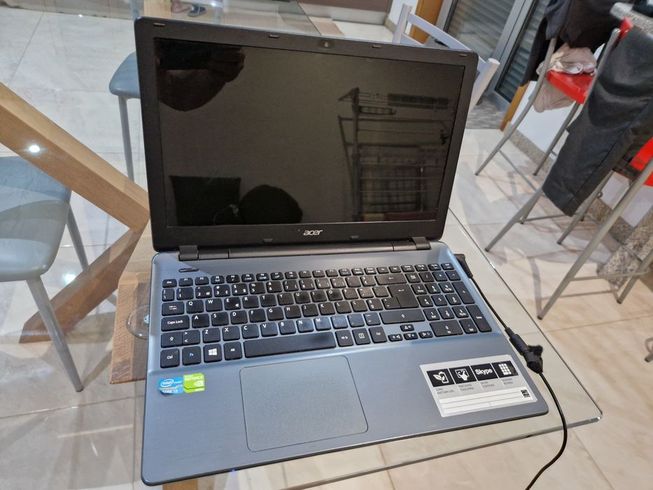 Acer E5-571-531 Series Core i3 4;Geração