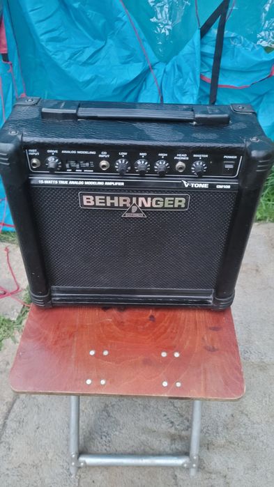Гітарний комбі підсилювач Beringer V-Tone GM108