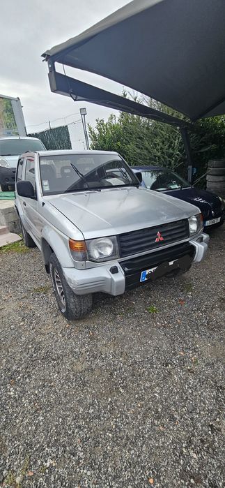 Mitsubishi Pajero 2.5