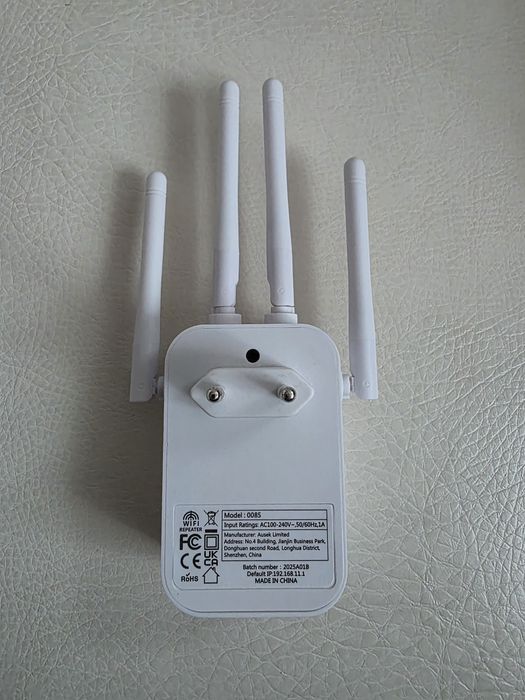 Mocny Wzmacniacz WiFi 1200Mbps (5GHz + 2.4GHz) – 4 Anteny, Repeater