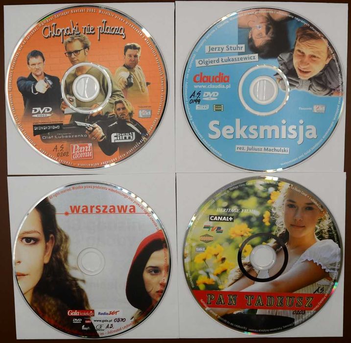 Zestaw – film polski – 10 płyt DVD.