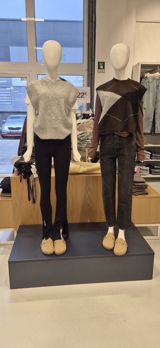 2 Manequins senhora + 1 manequim homem +2 podiuns