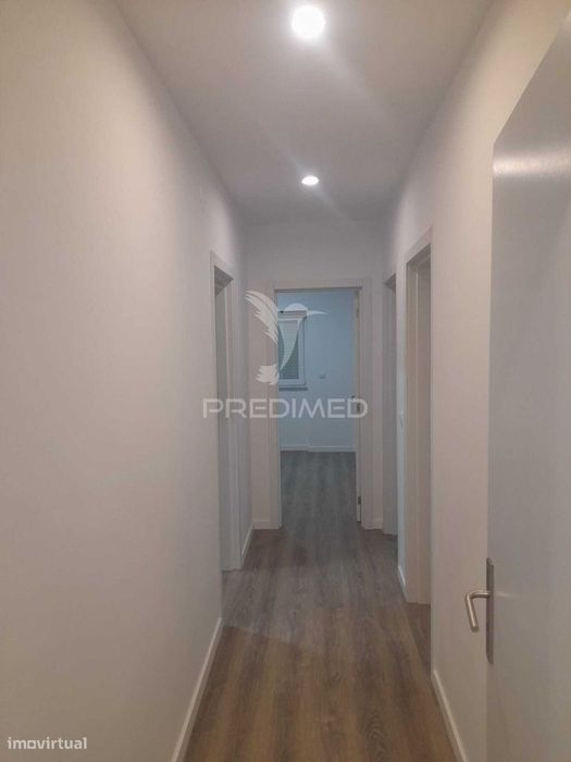 Apartamento T4 no Lavradio
