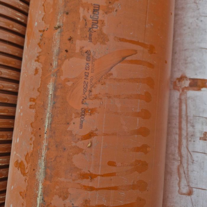 Rura kanalizacyjna fi 250 ,200