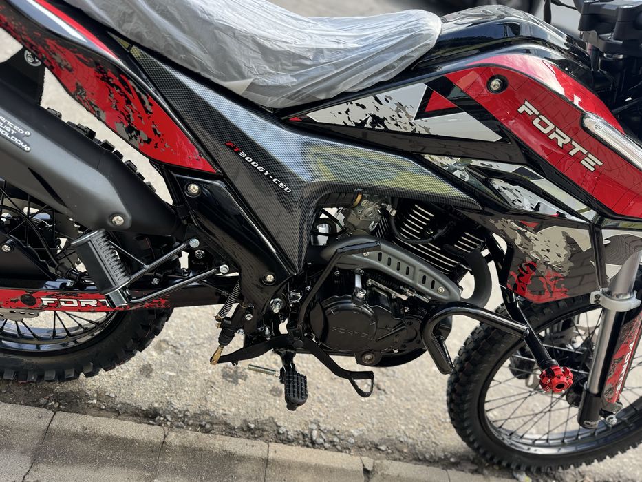 Мотоцикл Forte FT300GY-C5D