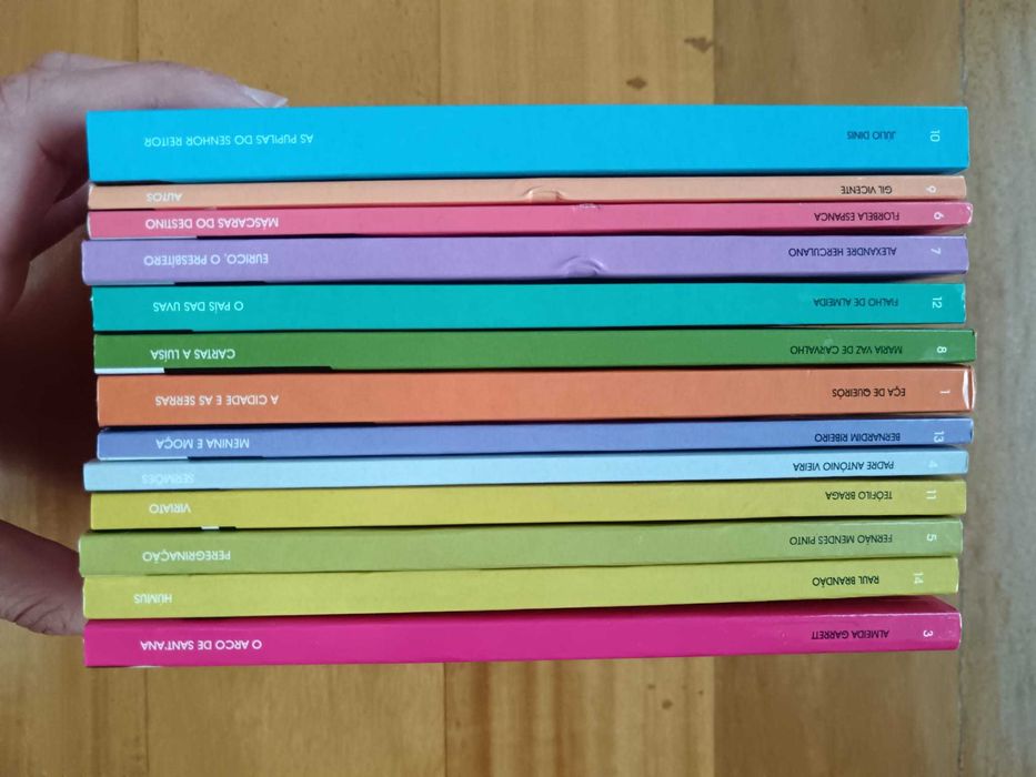 Coleção "Grandes Autores Portugueses"