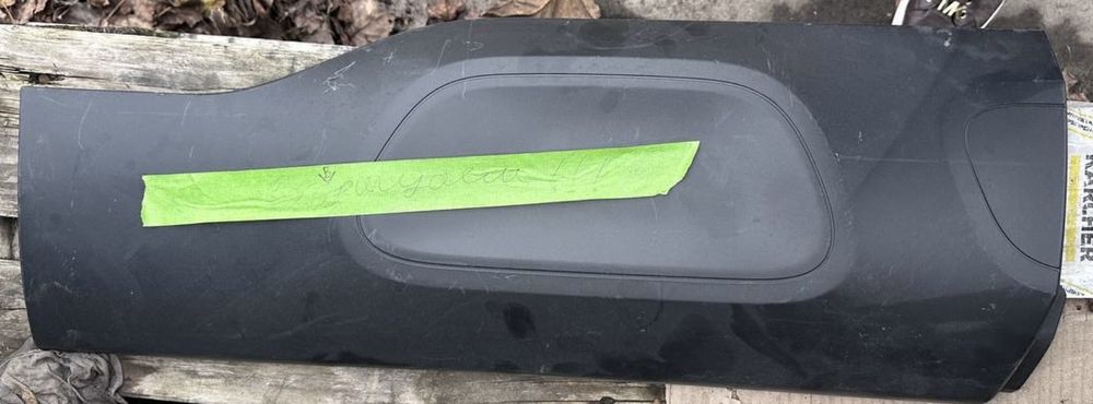 Двері передні праві від Citroen C5 Aircross (2024р.)