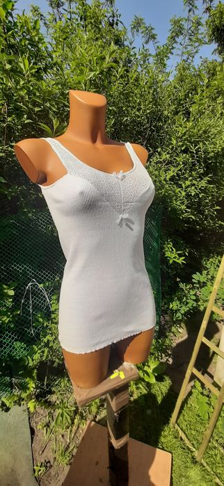 Top damski biały rozmiar 44 firma VEB