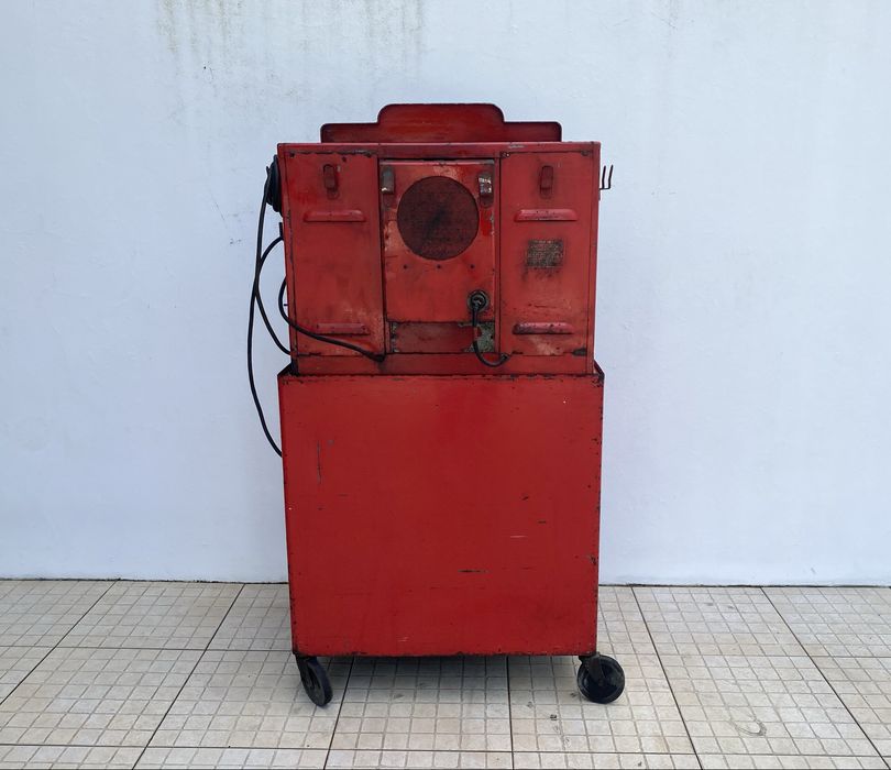 Máquina de diagnóstico de motores Sun 820 Electronic Engine Tester antiga 1950s automobilia