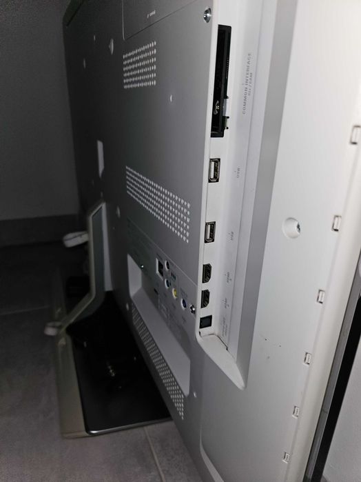 Telewizor Philips 40" i dekoder dvbt