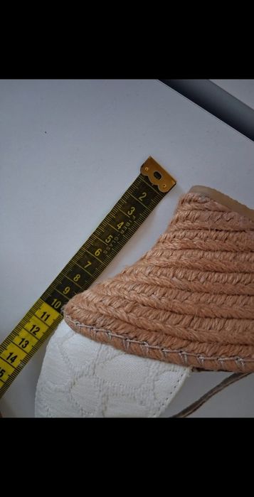 Buty letnie na koturnie jak nowe vez wad r 37
