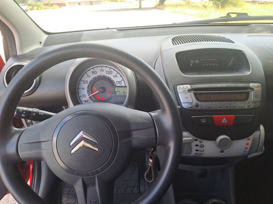 Продам Citroen C1
