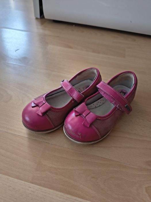 Różowe buciki dziewczęce 27 Lasocki , długość wkładki 16,5 cm, stan do