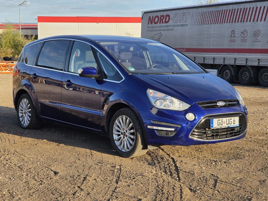 Ford S-Max