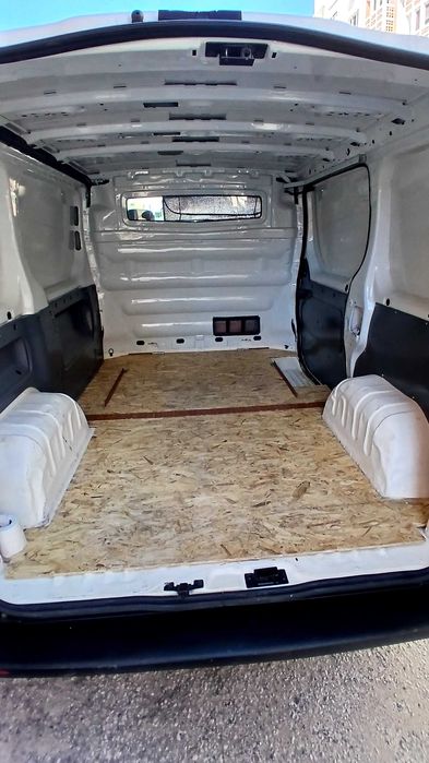 Vendo Renault Trafic 1.9  82 cv. Ano 2005