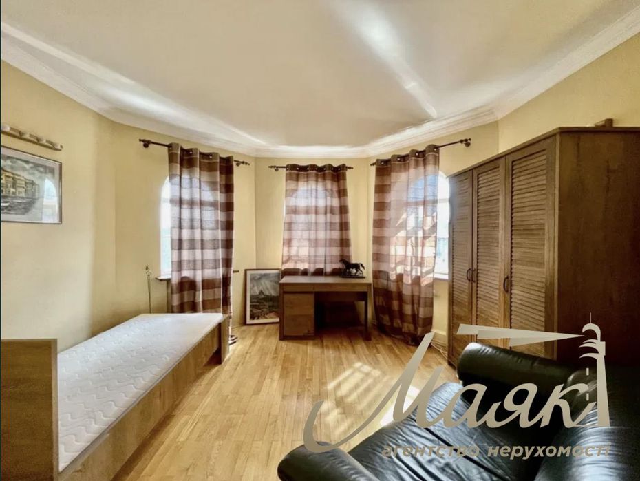 Оренда будинку з басейном у Лісниках 430 м² SPA-зона Генератор, Київська область, Обухівське направлення