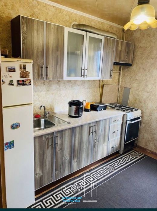 Здам 2-о кімнатну квартиру на мікрорайоні!