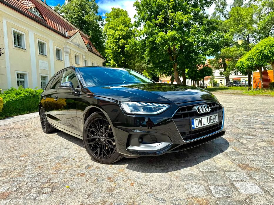 Audi A4 Avant AUDI A4 B9 MHEV niski przebieg 34000 km spalanie 4L Matrix super stan