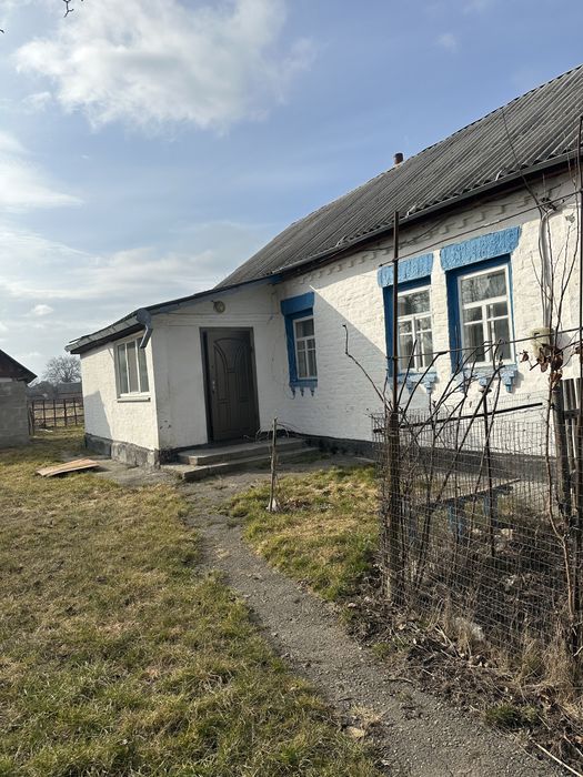 Продам будинок у Володарці
