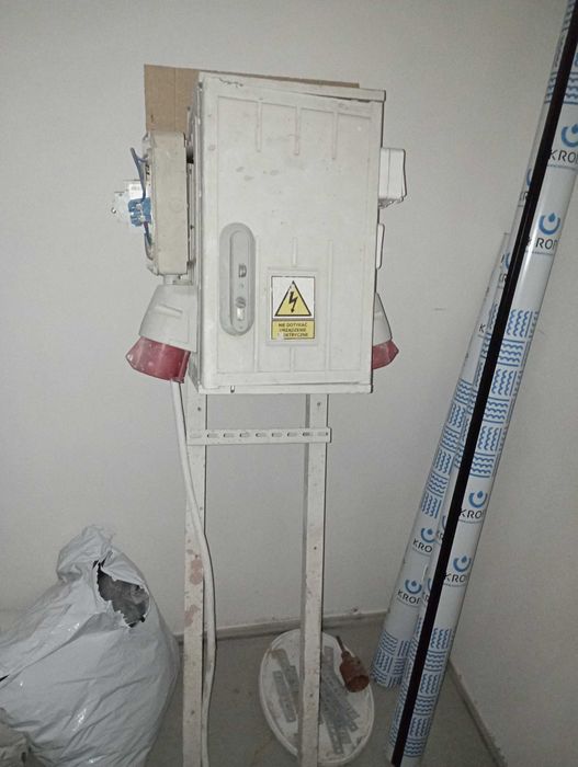 Rozdzielnica budowlana