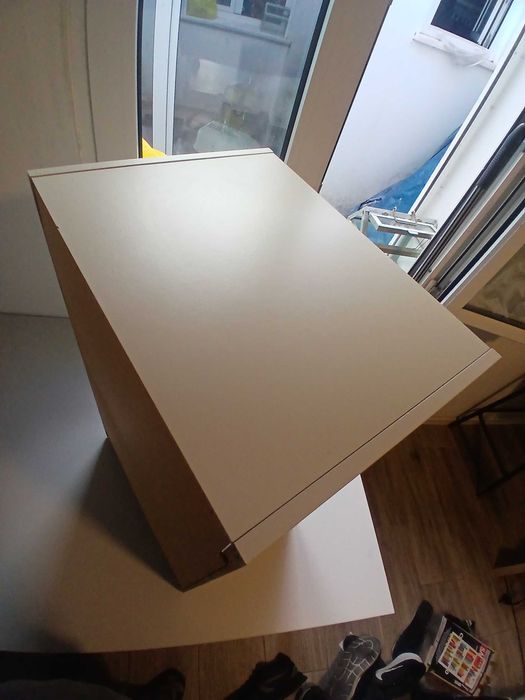 Mesa de cabeceira Ikea GURSKEN bege claro, 39x30 cm