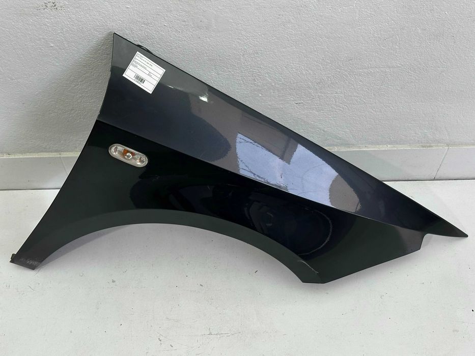 Guarda-lamas Direito - Seat Ibiza 6J ST (2011)
