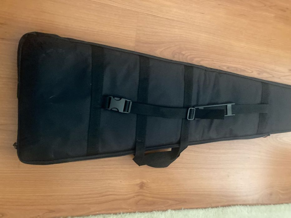 Estojo para  guitarra baixo msrca Steinberger