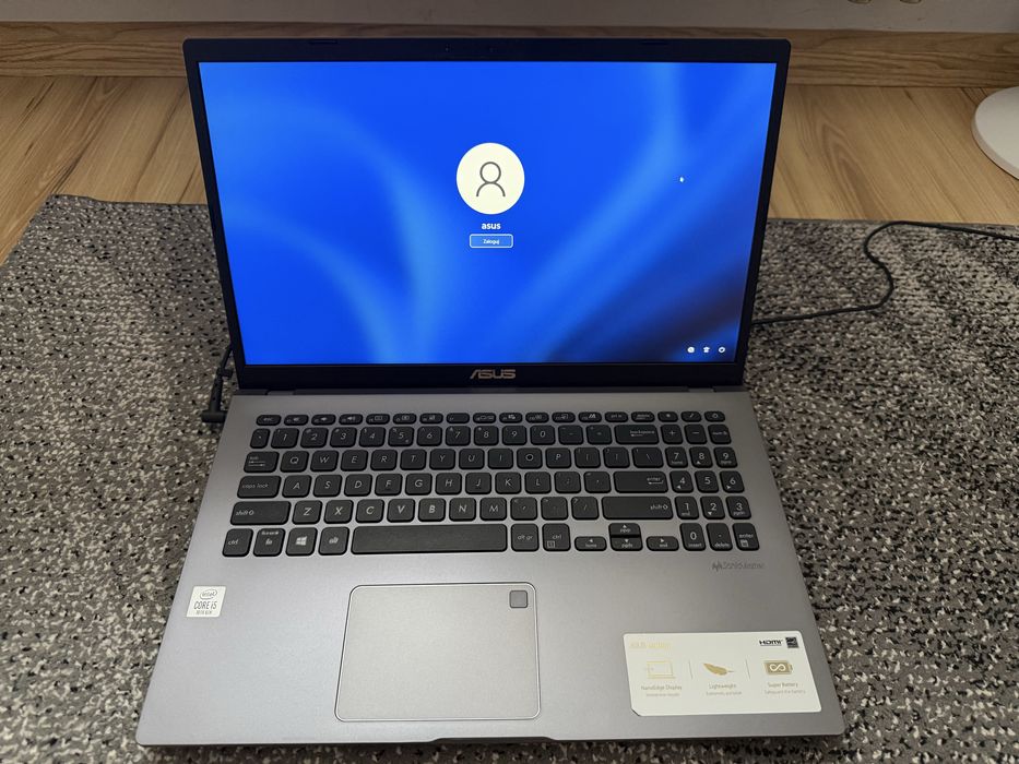 Laptop ASUS A509JA-BQ287T / i5 / 8 / 512