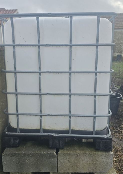 Depósito de 1000 litros