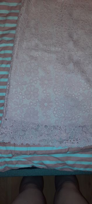 Платье  на девушку