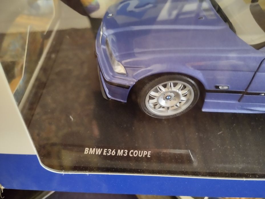 Miniatura Solido 1/18 BMW M3 E36 (Novo e na caixa original)