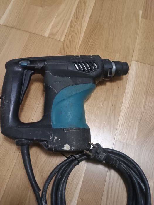 Młotowiertarka Makita HR 2810