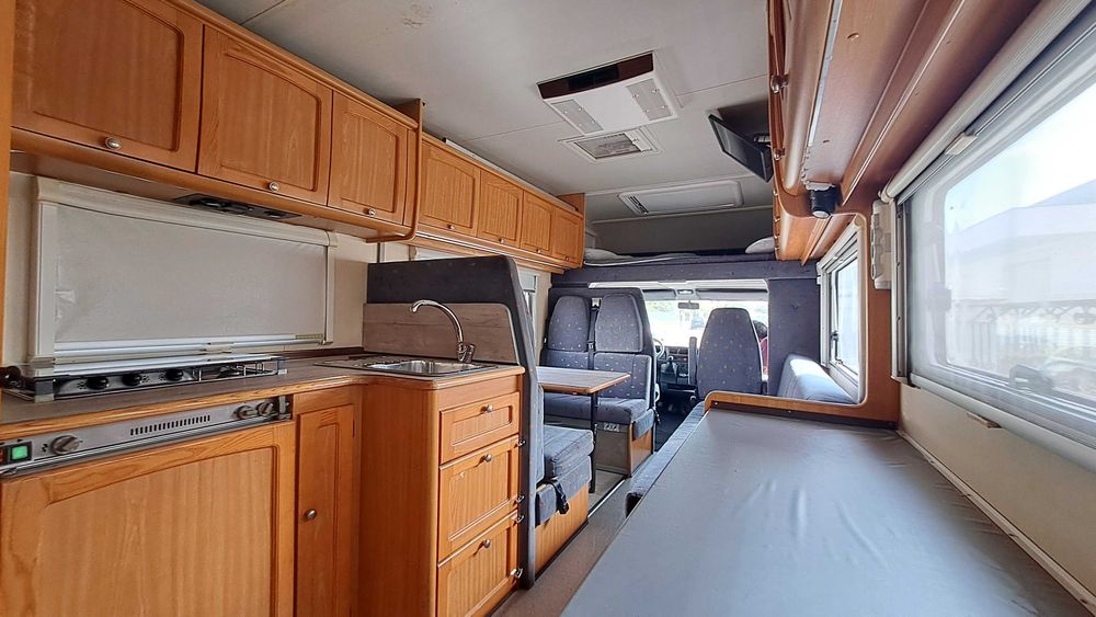 Autocaravana Fiat Ducato 2.8 TDI Bürstner - 6 Lugares