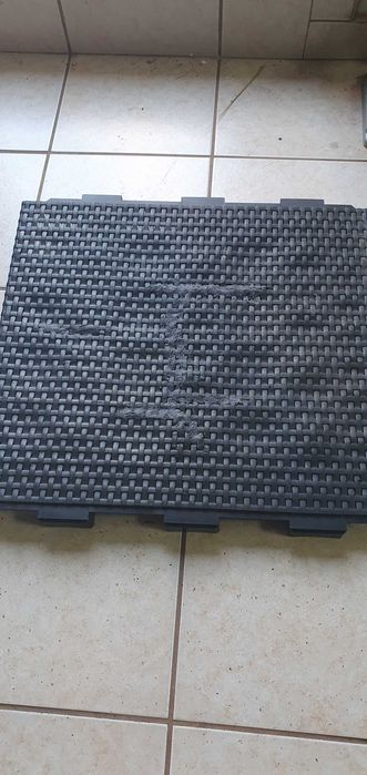 Spawanie zderzaków, lamp, błotników, zbiorników, nadkoli.