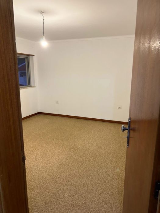 Quartos para meninas em moradia