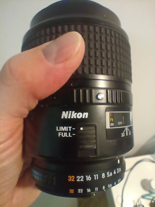 nikkor 105 mm 2.8D