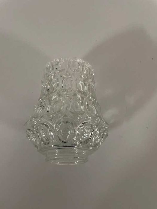 Campânula em vidro trabalhado