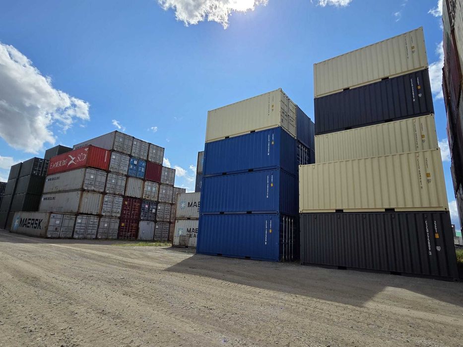 Wynajem kontenerów  / garaż / magazyn