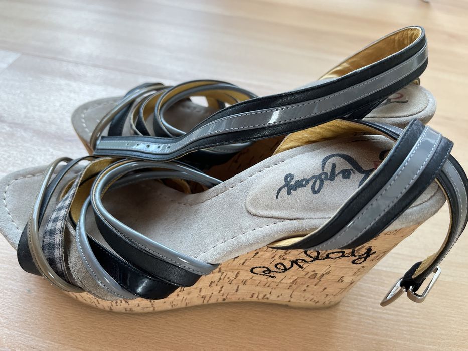Sandálias Pepe Jeans e Replay