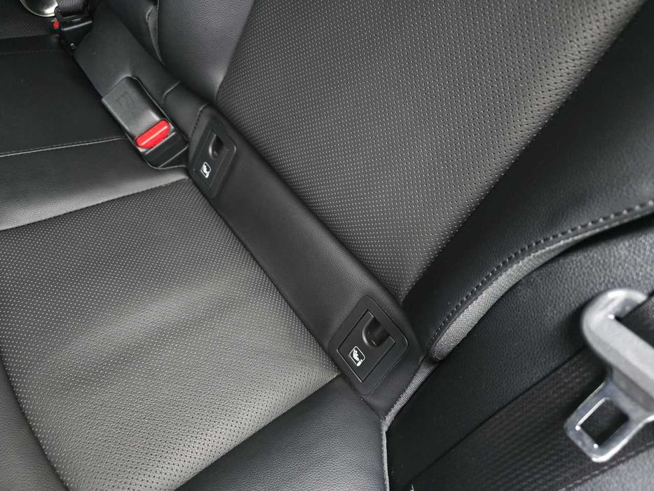 Продам  Toyota Corolla Cross 2024. Можна в розстрочку, під викуп.